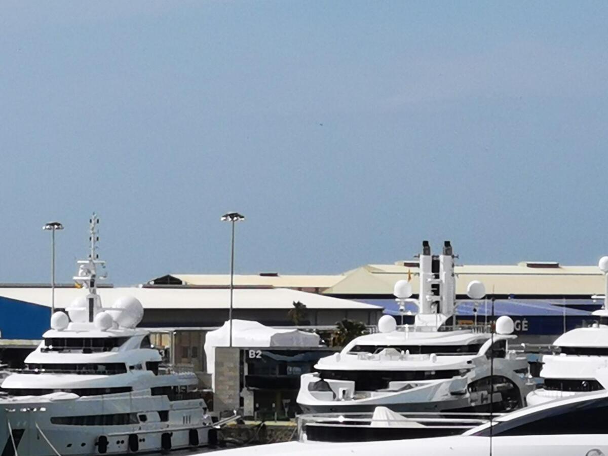 Marina By Unik Tarragona Bagian luar foto